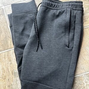 American Eagle Joggers